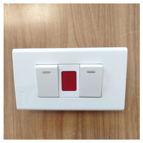 Sino S18C1 – Công tắc 1 nút có đèn báo